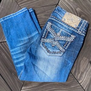 Miss Me Cuffed Capri